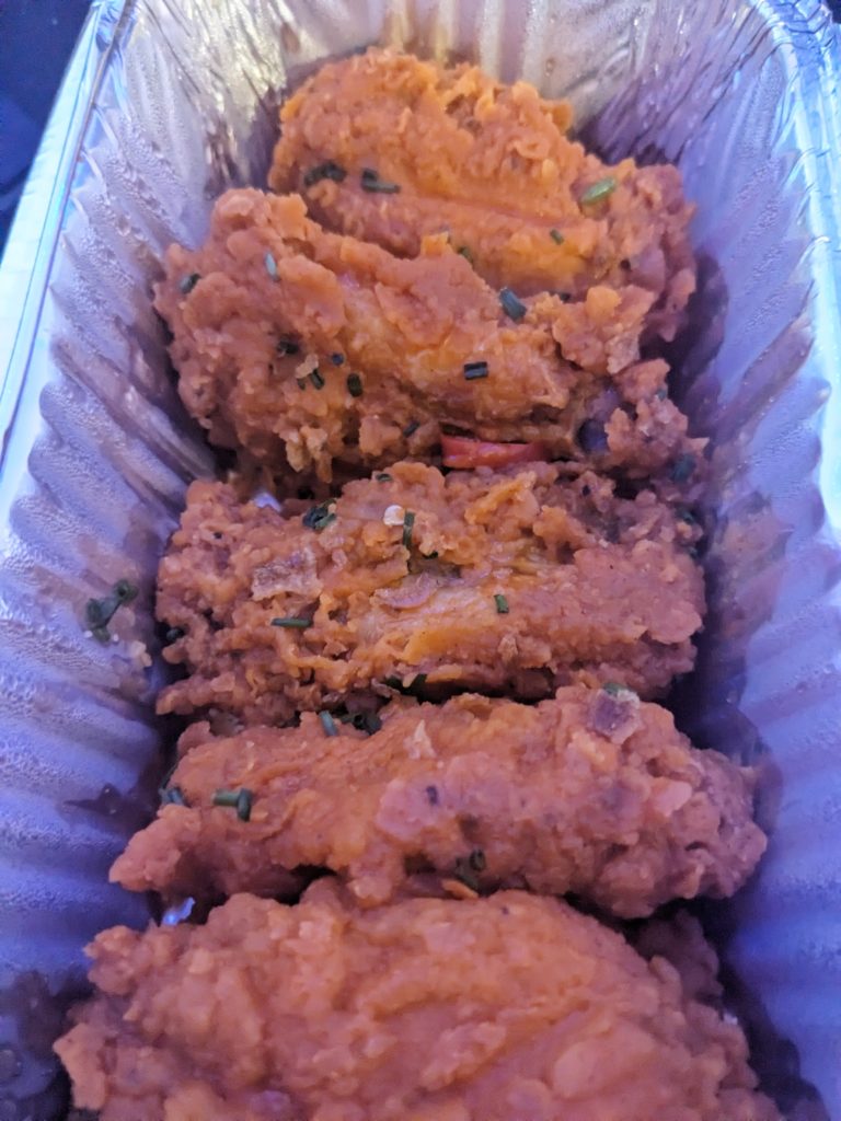 the fried chicken wings from wingz