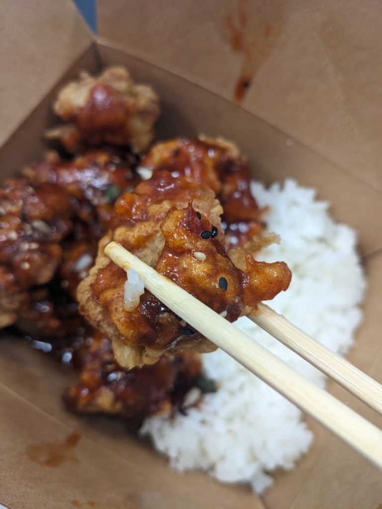 BiBimBap's fried chicken and rice 